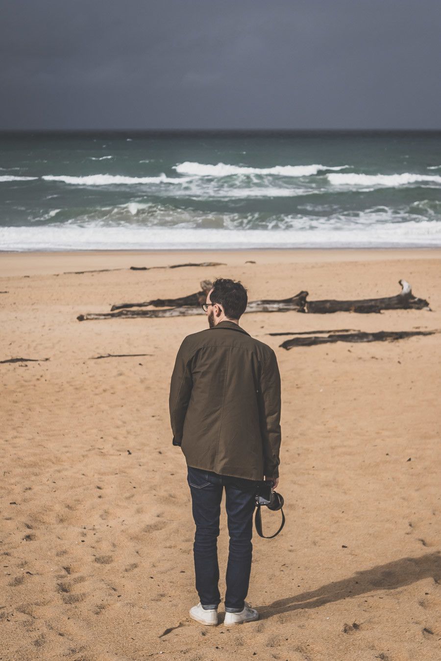 Tu prévois de visiter les Landes ? Tu rêves de plages de sable fin et de coins nature sans prendre l’avion ? Les Landes sont faites pour toi ! Retrouve dans notre article détaillé quoi faire dans les Landes, que voir et que visiter, entre jolies plages et villages de charme, réserves naturelles… #roadtrip #landes #nouvelleaquitaine #france / Vacances en France / Vacances plage / France paysage / Landes paysage / Landes tourisme / Landes plage / Landes France / Voyage en France / Voyage nature