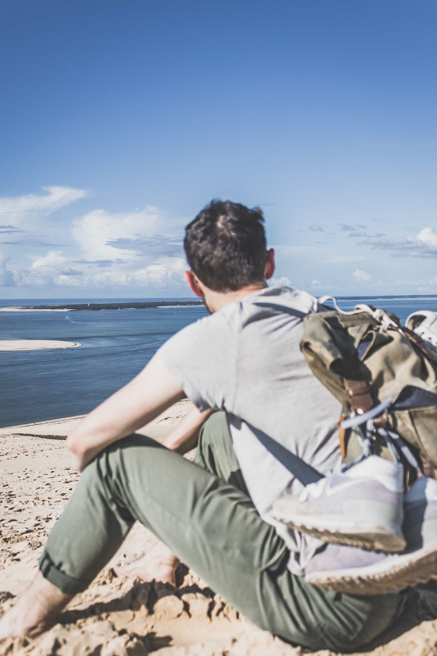 Envie de visiter le Bassin d’Arcachon ? Vous n’avez jamais eu la chance de monter la dune du Pilat ? Cet article est fait pour vous. Partez à la découverte du Cap Ferret, de la ville d’hiver d’Arcachon et des jolis villages ostréicoles lors d’un week-end bien mérité. #roadtrip #nouvelleaquitaine #france #vacances / Bassin d’Arcachon / Arcachon bassin / Gironde France / Gironde tourisme / Gironde paysage / Gironde visite / Nouvelle Aquitaine France