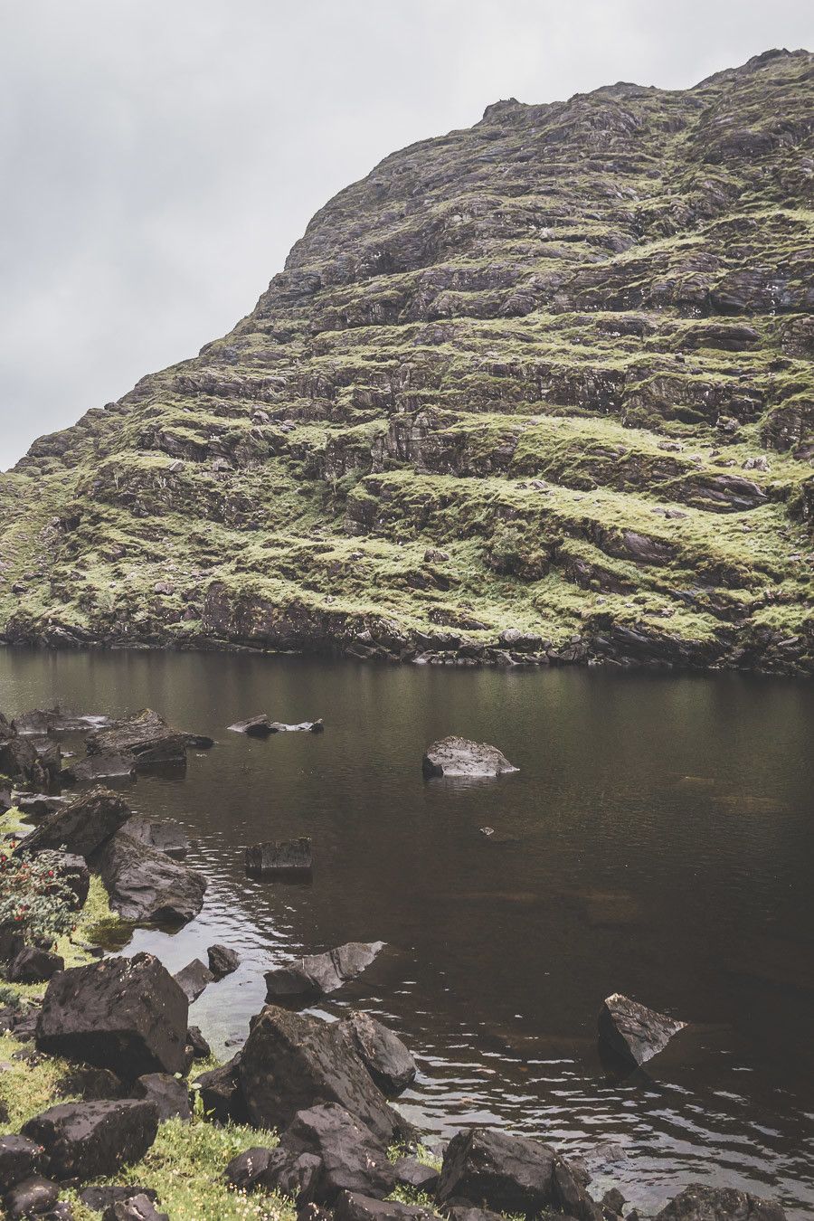 Les lacs du Gap of Dunloe dans le comté de Kerry