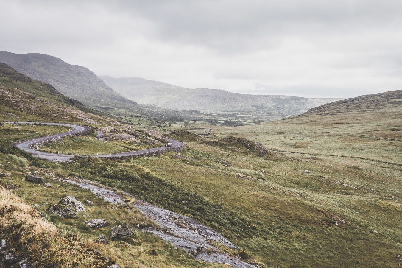 Virages en lacets du Healy Pass en Irlande