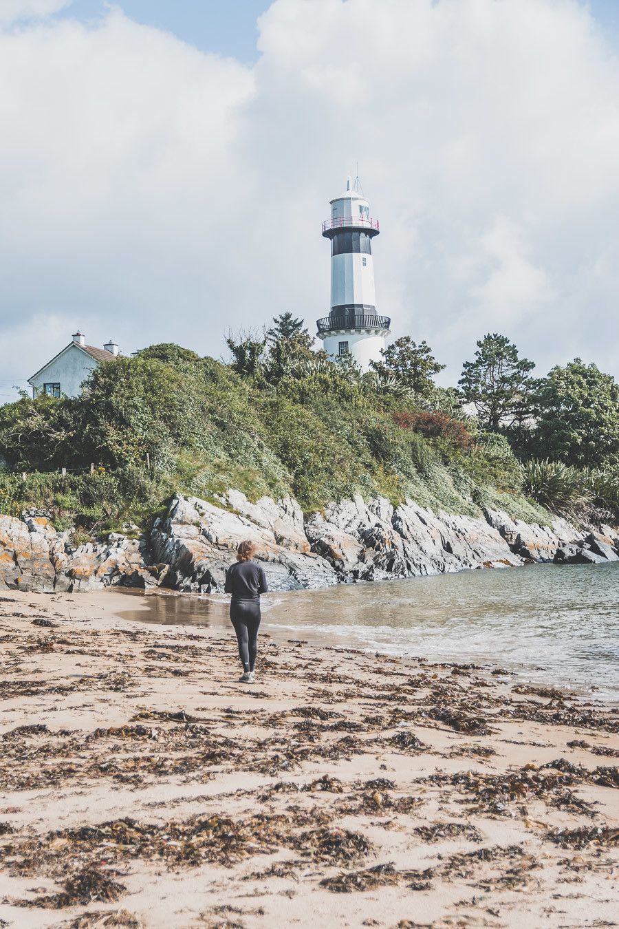 Vous planifiez un road trip en Irlande ? N’oubliez pas le comté de Donegal. Entre belles plages et falaises imposantes, ce comté saura vous surprendre et vous émerveiller. Vous trouverez dans cet article conseils pratiques et itinéraire. Irlande road trip / Road trip Irlande / Irlande paysage / Irlande / Donegal Ireland / Donegal things to do / Voyage Irlande / Voyage en Irlande / Carnet de voyage Irlande / Carnet voyage Irlande