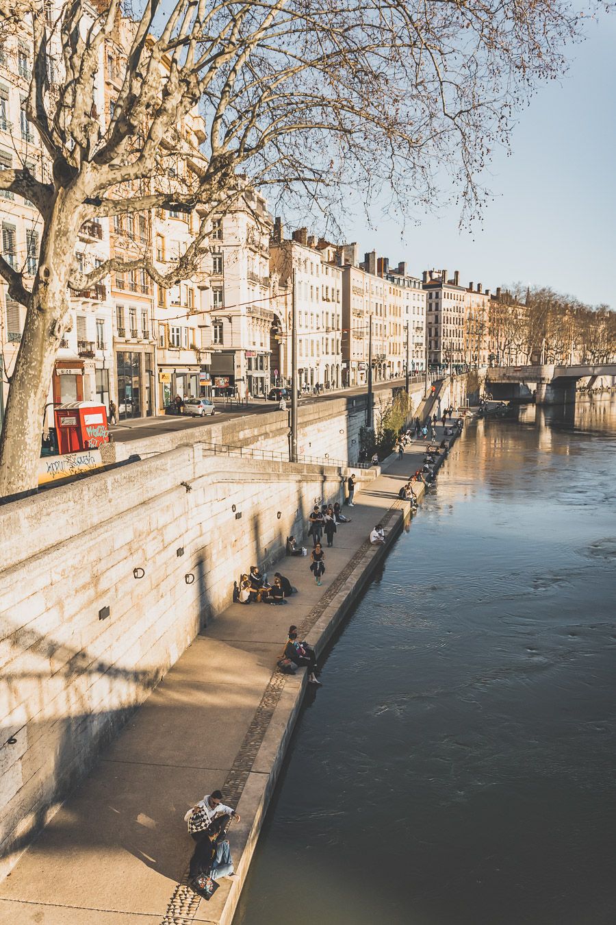 Balade sur Quais de Saône