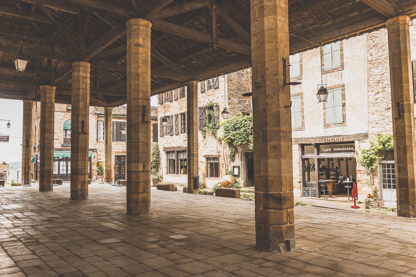 Halle de Cordes-sur-Ciel