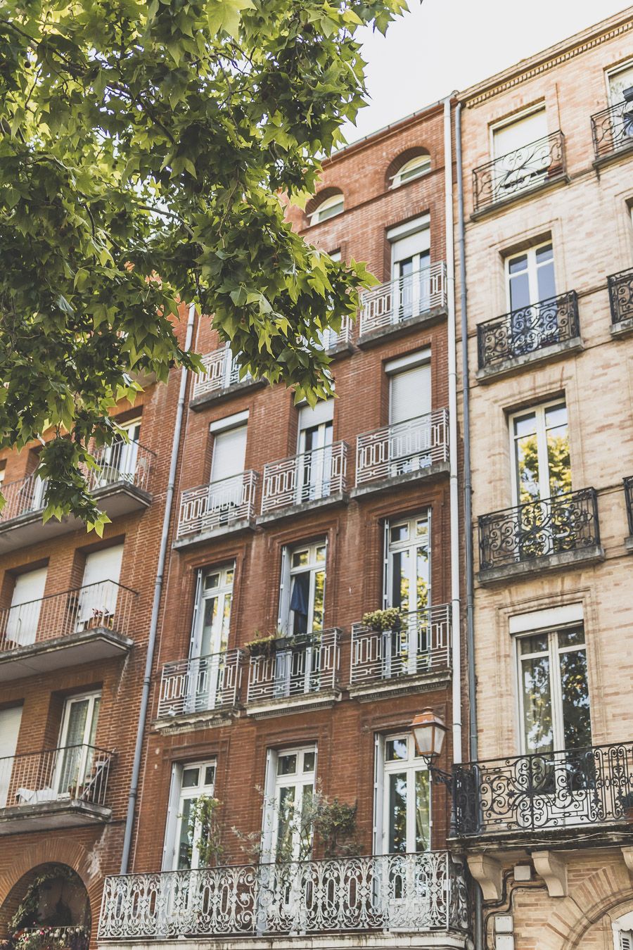 façades du quai de Tounis à Toulouse