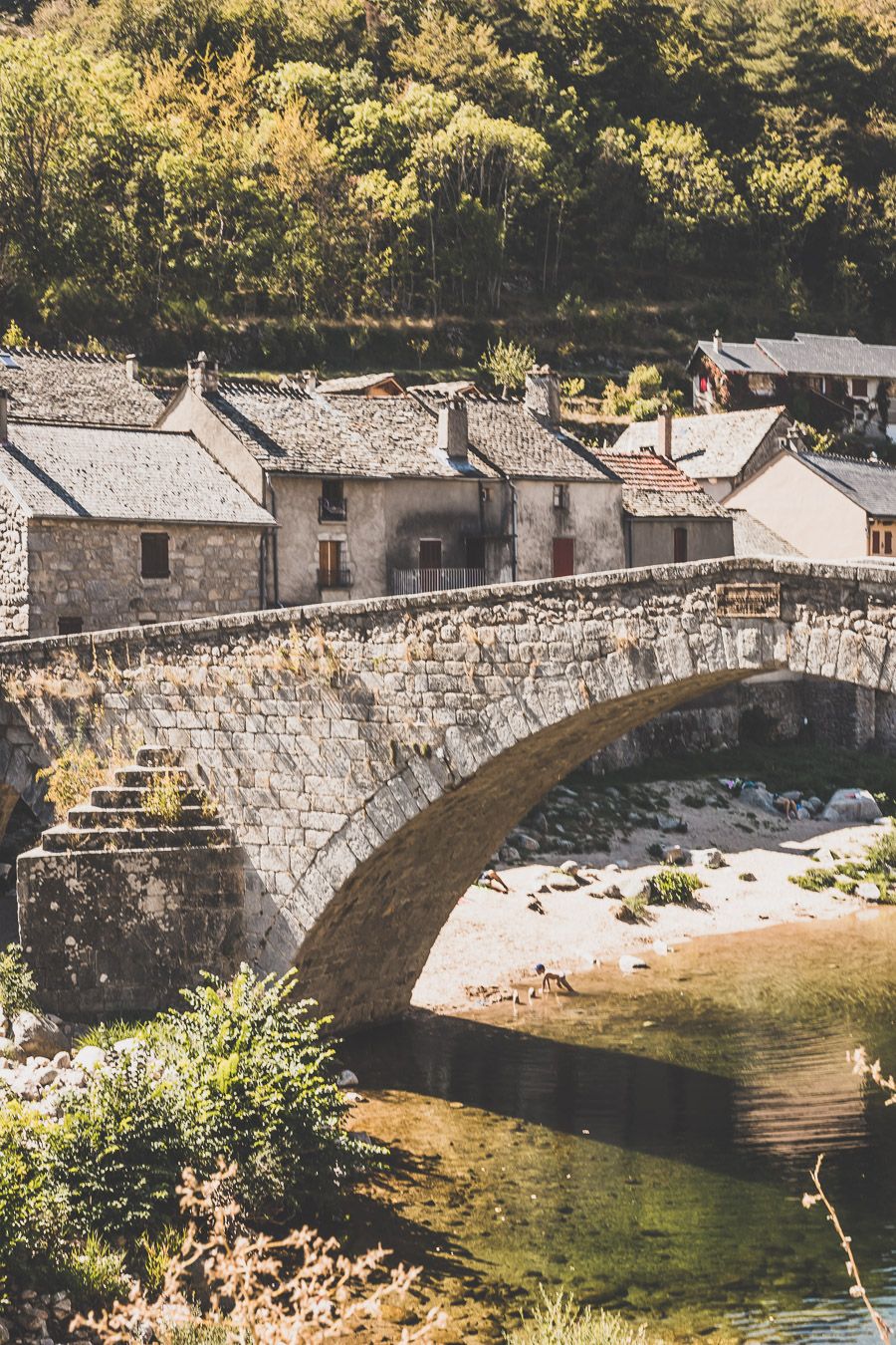 Le Pont-de-Montvert : village sur le chemin de Stevenson, au coeur des Cévennes