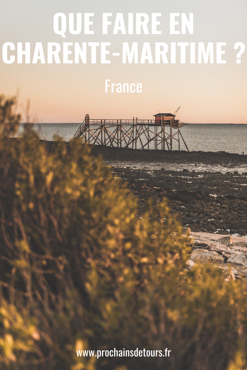 Vous avez envie de passer du temps sur la côte atlantique ? Pourquoi pas penser à la Charente-Maritime ? Au programme de ce séjour : île d’Oléron et île de Ré, jolis villages et belles plages. Vacances en France / Vacances plage / France paysage / Voyage en France / Voyage nature / Voyage en France / Destinations de voyages / Road trip France / Road trip Europe / Europe bucket list / Beach / Charente Maritime tourisme / paysage / Charente Maritime paysage / La Rochelle / Plus beaux villages