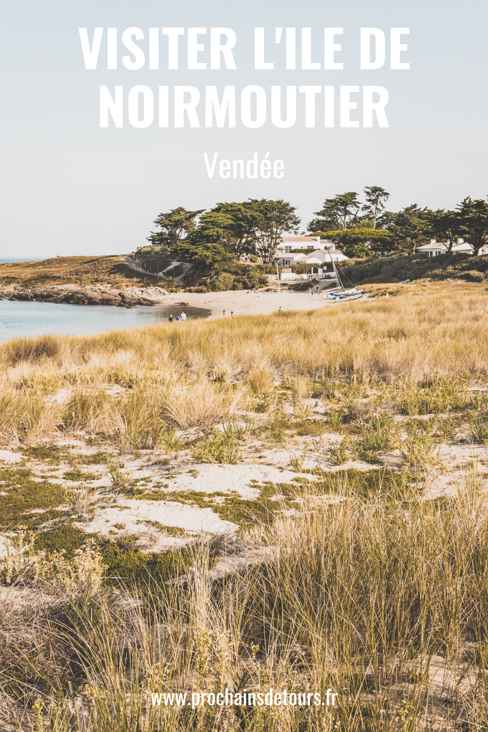 Vous avez envie de passer du temps sur la côte atlantique ? Pourquoi pas penser à l’Ile de Noirmoutier ? Au programme de ce séjour : jolis villages et belles plages. Vacances en France / Vacances plage / France paysage / Voyage en France / Voyage nature / Voyage en France / Destinations de voyages / Road trip France / Road trip Europe / Europe bucket list / Beach / paysage / Plus beaux villages de France / Ile de Noirmoutier / iles paradisiaques / Vendée tourisme / Vendée France / Vendée plage