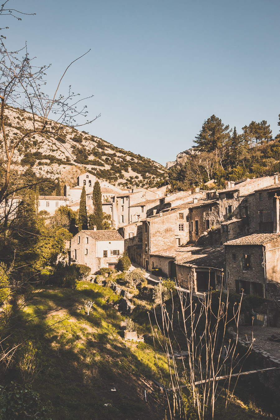 Que visiter dans l'Hérault ? Suivez le guide ! Découvrir l'Occitanie / Voyage en France / Vacances en France / Travel in France / Voyage en Europe / les plus belles randonnées en France / occitanie france / occitanie tourisme / herault tourisme / herault france / languedoc france / languedoc roussillon / languedoc roussillon travel / languedoc roussillon beach / parc naturel régional du haut languedoc / villages in france / beaux villages de france / beaux villages occitanie / Europe