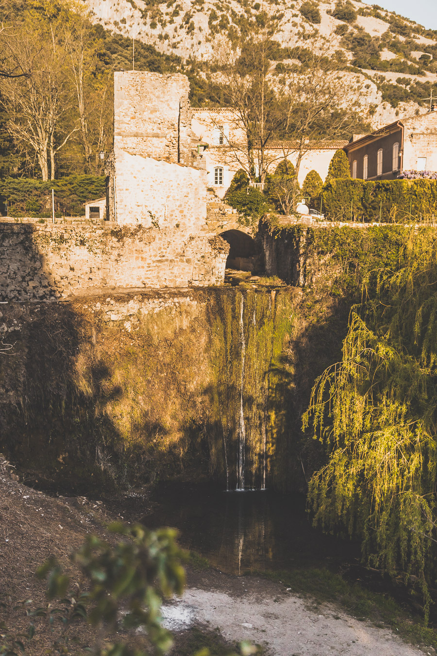 Que visiter dans l'Hérault ? Suivez le guide ! Découvrir l'Occitanie / Voyage en France / Vacances en France / Travel in France / Voyage en Europe / les plus belles randonnées en France / occitanie france / occitanie tourisme / herault tourisme / herault france / languedoc france / languedoc roussillon / languedoc roussillon travel / languedoc roussillon beach / parc naturel régional du haut languedoc / villages in france / beaux villages de france / beaux villages occitanie / Europe