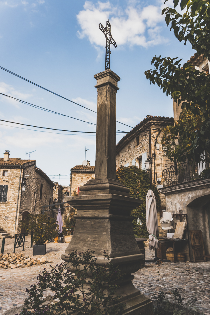 Que voir dans le Gard ? Visiter Aiguèze