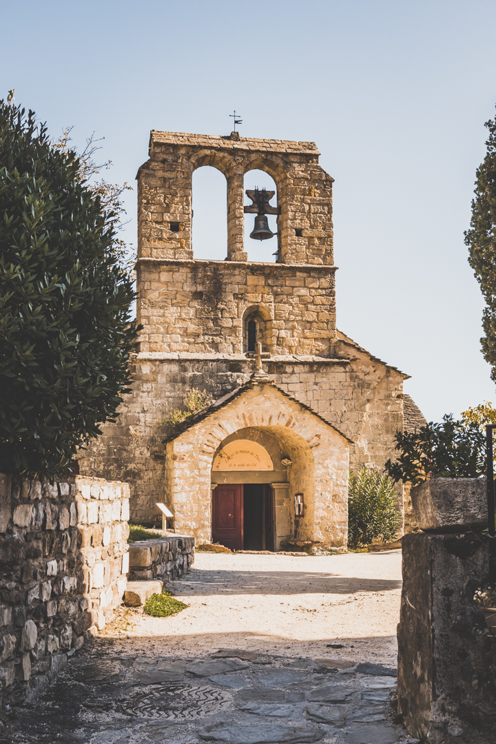 Eglise de Naves