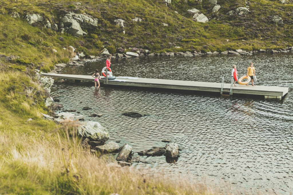 Découvrir la façade atlantique des fjords de Norvège : Kråkenes fyr