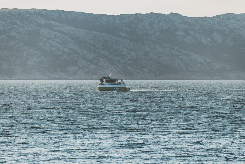 Ferry cercle polaire 