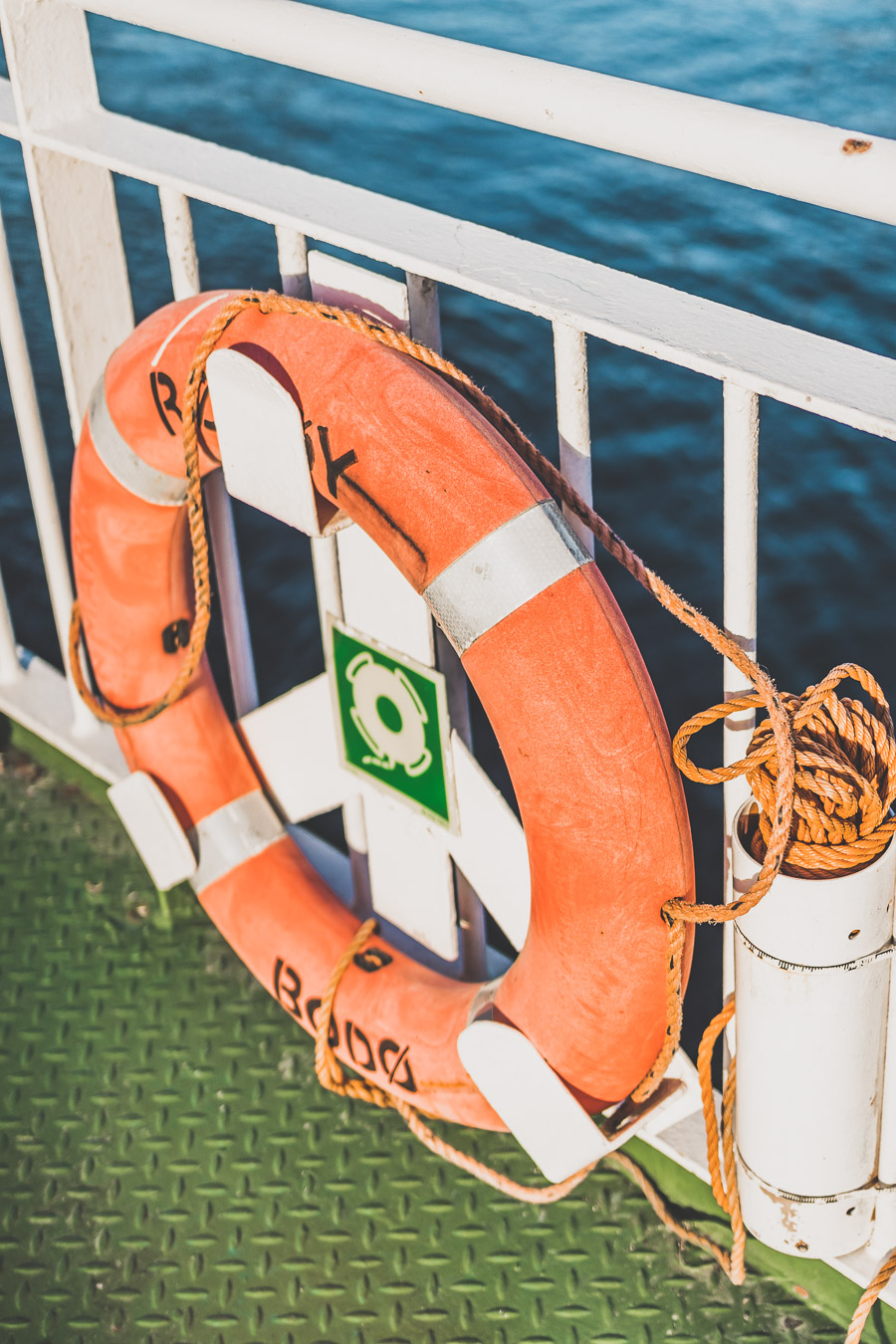 Ferry traverser le cercle polaire