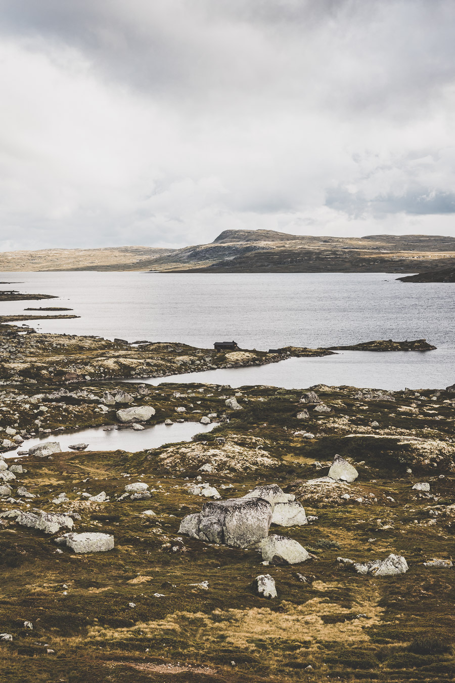 Itinéraire Road trip en van de 3 semaines en Norvège, du Sud au Nord (Bergen, fjords de Norvège, Tromso, Iles Lofoten) #norvège #vacances Voyage en Europe / Vacances Europe / Destinations de voyages / Bucket list travel / Idées de voyages / Europe travel / Scandinavie paysage / road trip norvege sud / Scandinavia / norvege paysage / norvege voyage / norvege aesthetic / Norvège du Nord / road trip norvege été / road trip en norvege / road trip van norvege / norvege van