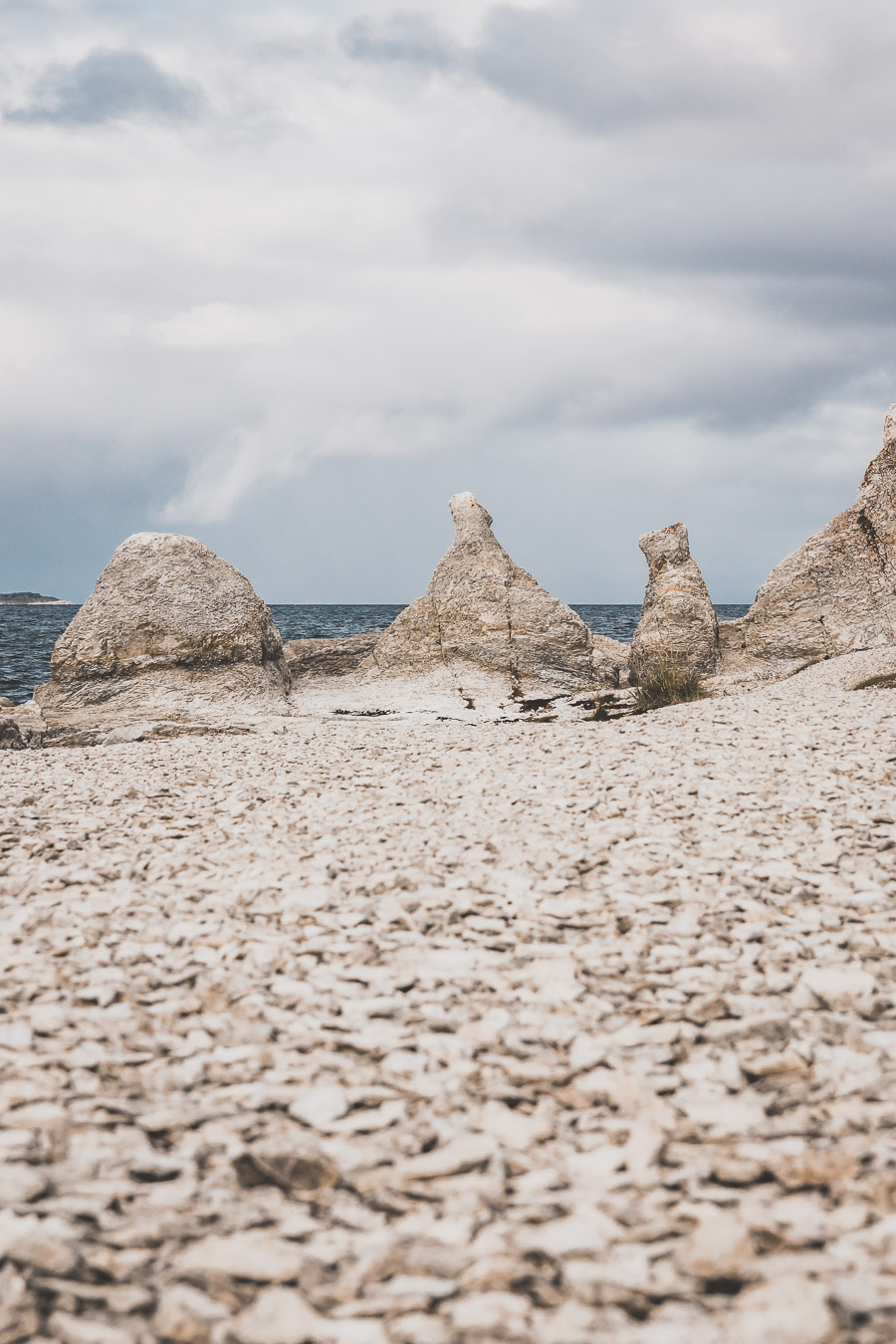 Tu souhaites faire un voyage en Norvège du Nord ? Découvre l'itinéraire de notre voyage en van (Tromso, Lofoten, Senja, Trondheim, Cap Nord) #norvège #vacances Voyage en Europe / Vacances Europe / Destinations de voyages / Bucket list travel / Idées de voyages / Europe travel / Scandinavie paysage / road trip norvege sud / Scandinavia / norvege paysage / norvege voyage / norvege aesthetic / Norvège du Nord / road trip norvege été / road trip en norvege / road trip van norvege / norvege van