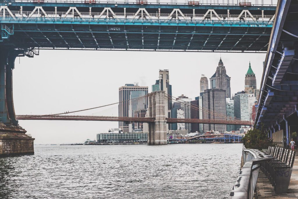 Manhattan bridge