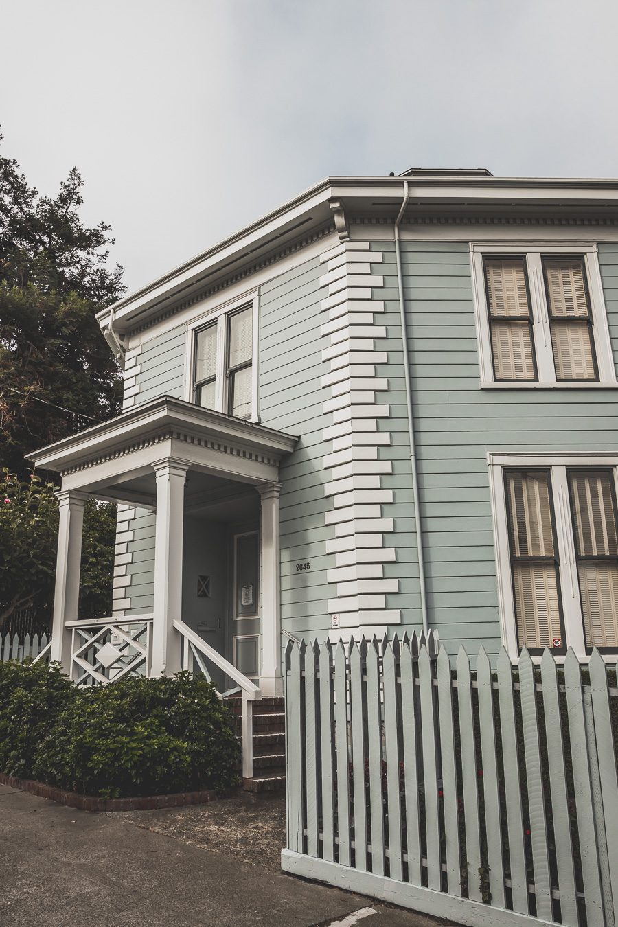 Octagon house