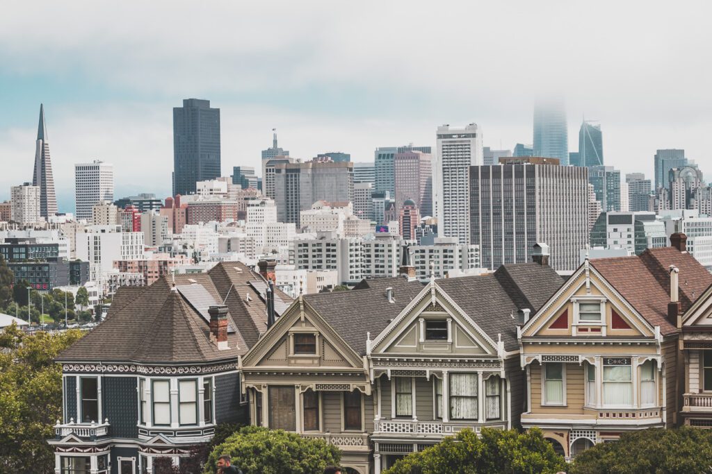 Painted Ladies et Alamo Square