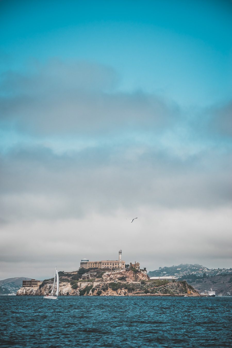 Vous souhaitez visiter San Francisco en 3 jours lors d'un voyage aux Etats-Unis ? Suivez le guide ! Vous trouverez dans cet article les lieux à voir à San Francisco et autres conseils pratiques. San Francisco aesthetic / San Francisco photography / San Francisco city / San francisco things to do in / San francisco voyage / Carnet de voyage San Francisco / Visite San Francisco / Golden Gate bridge / Etats Unis aesthetic / Etats Unis paysages / Etats Unis voyage / Voyage aux Etats Unis