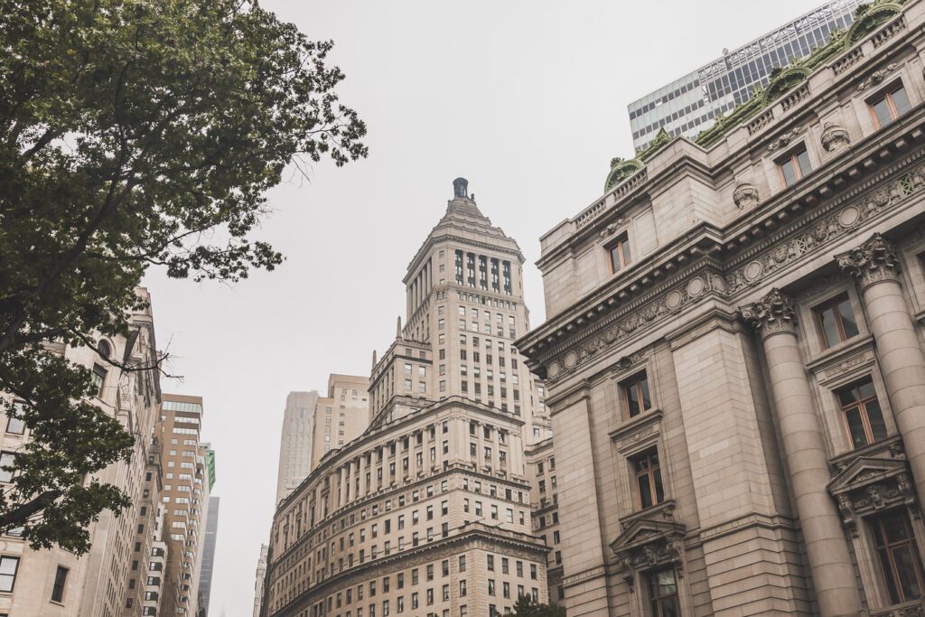 Wall street : Lower Manhattan