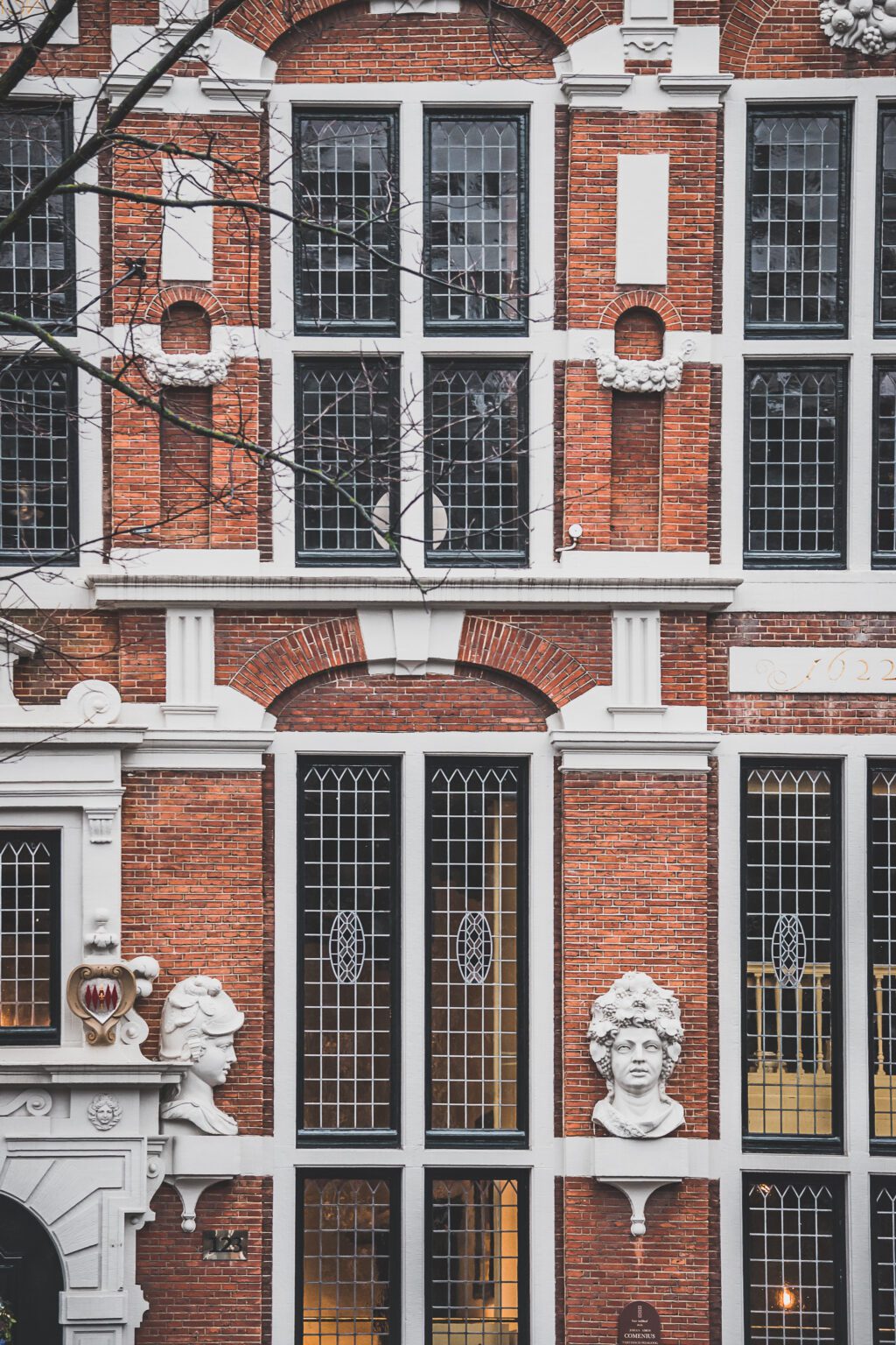 maison des têtes Amsterdam