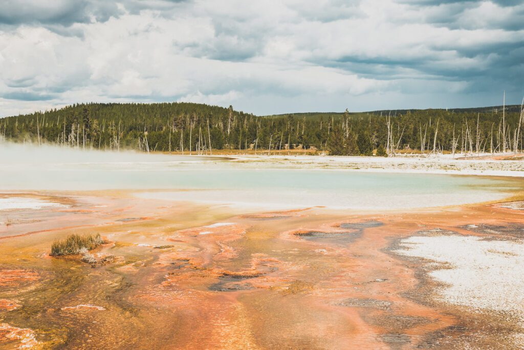 Black sand basin