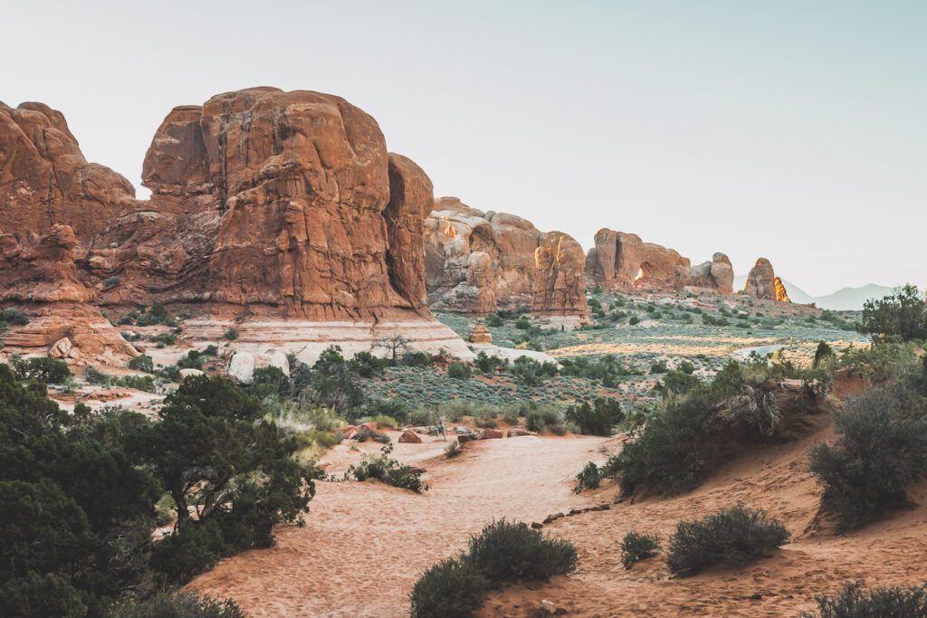 Double rock arch