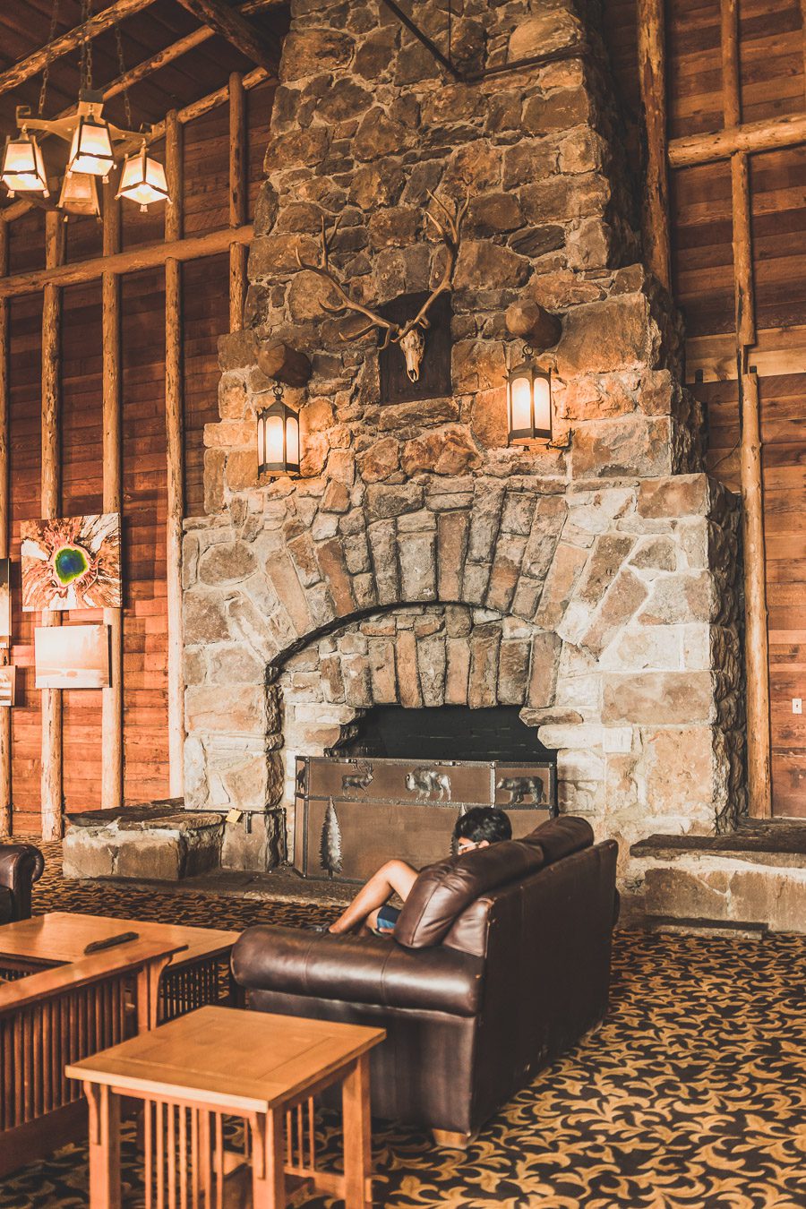 Old Faithful inn