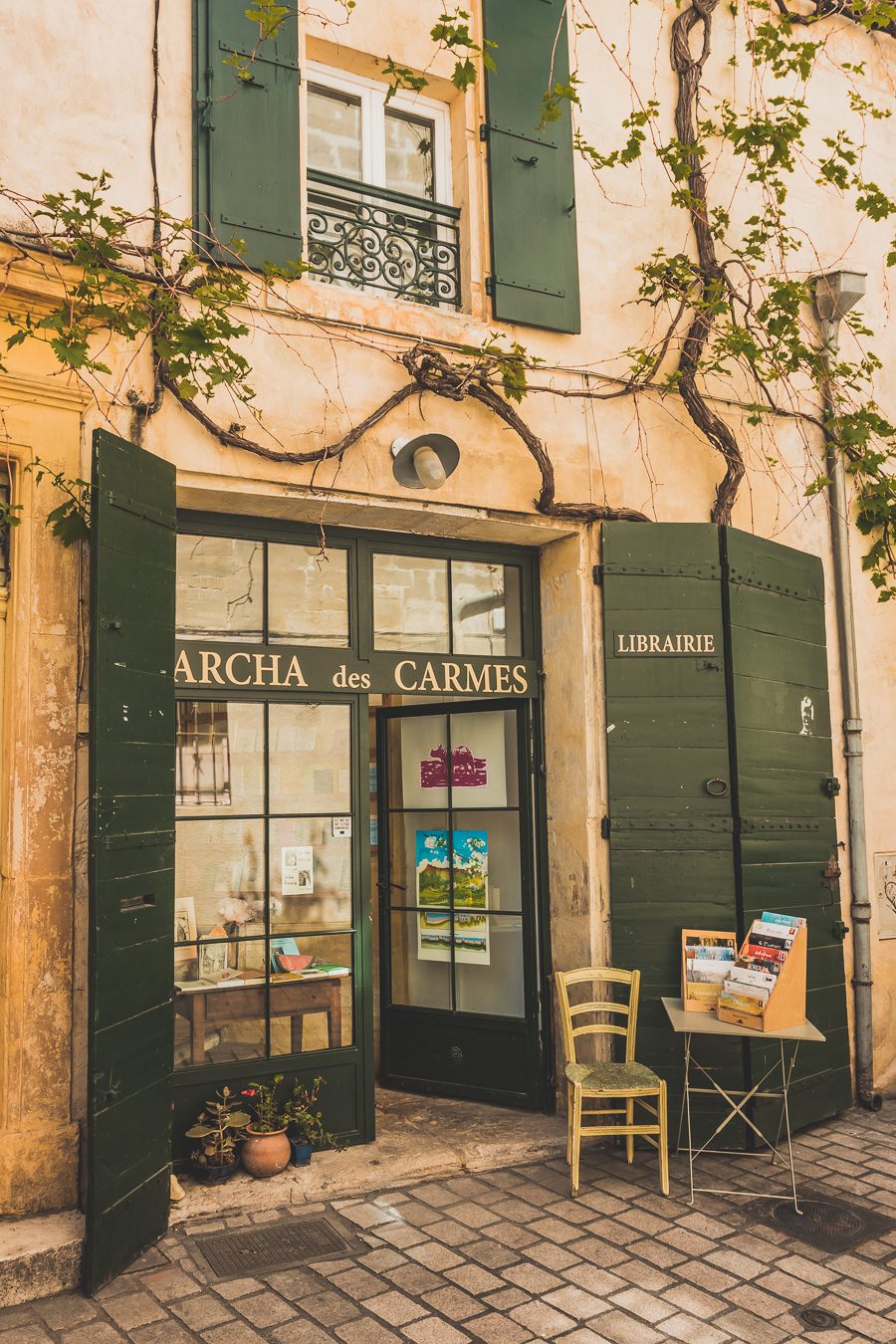 Visiter Arles à pied