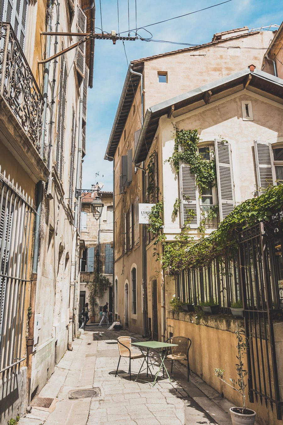 Visiter Arles à pied