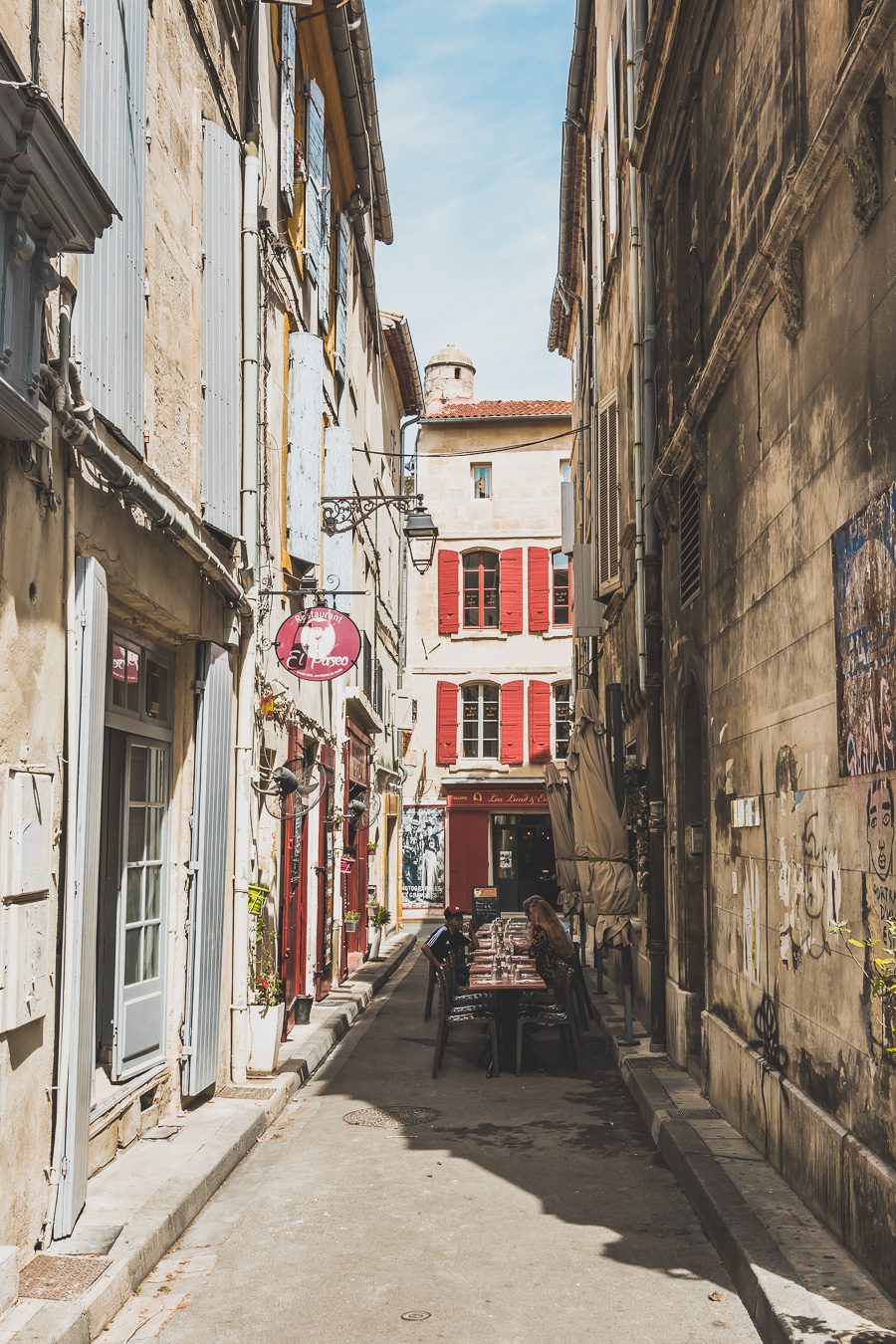 Visiter Arles à pied