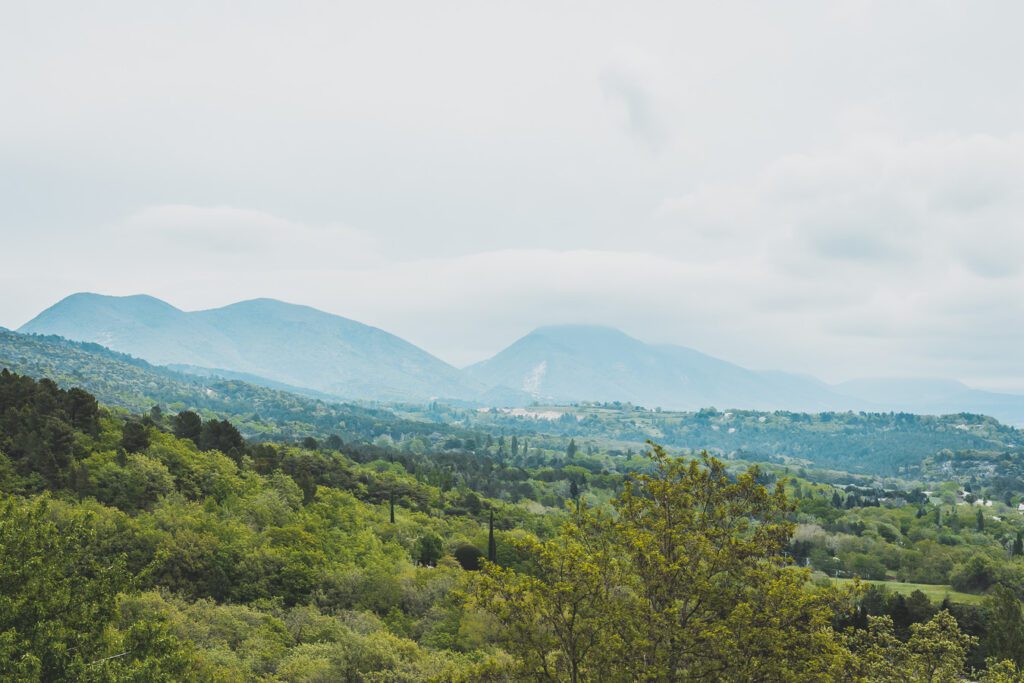 vue sur la campagne de la Drôme provençale