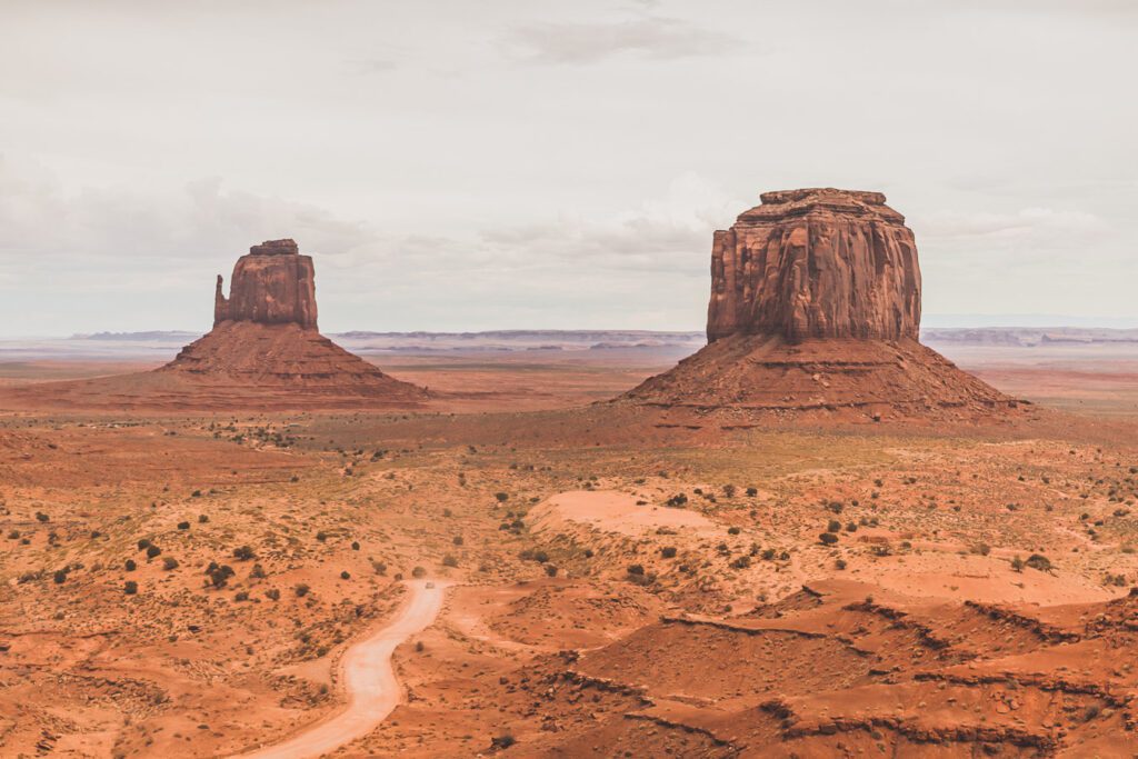 Monument Valley 