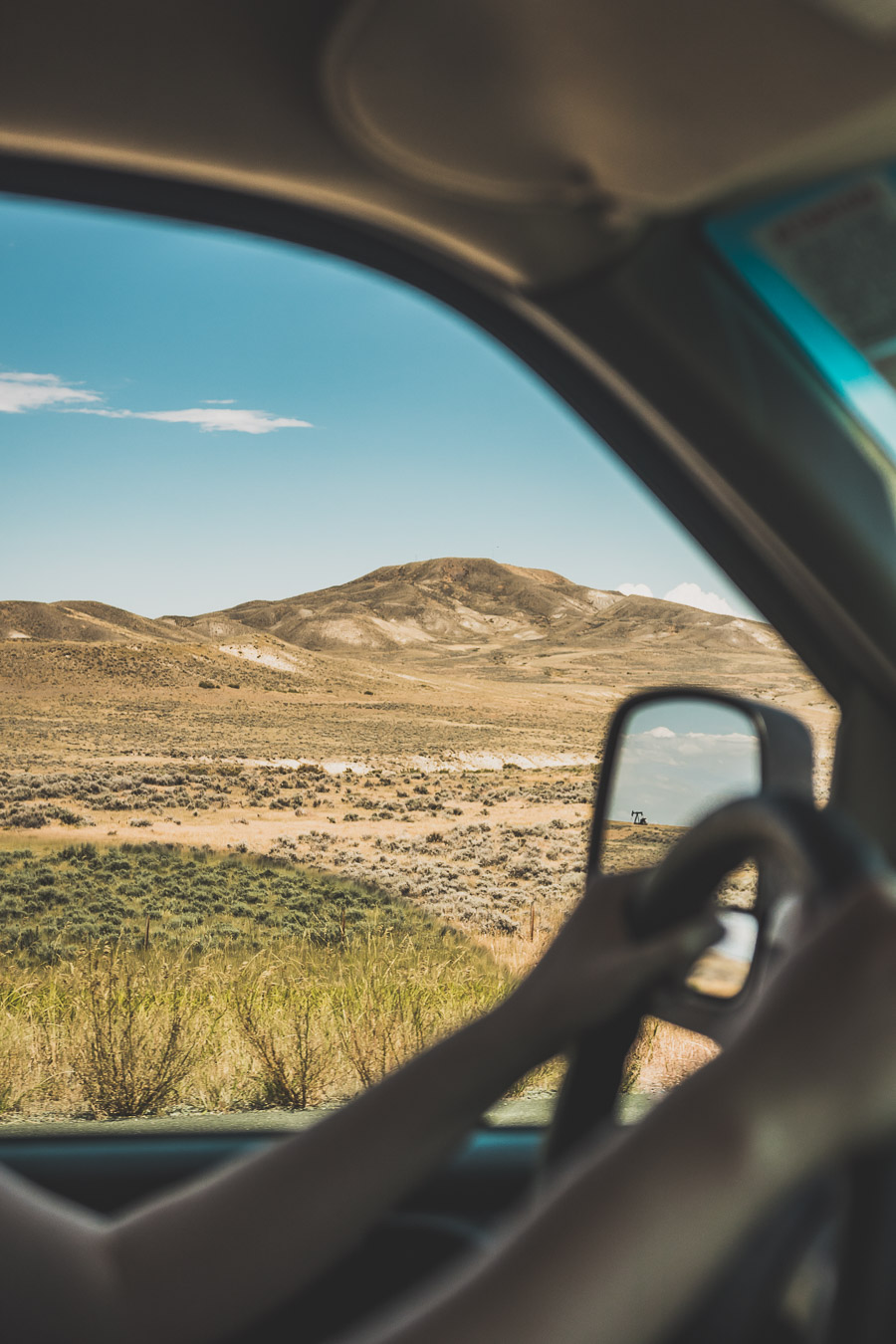 Embarquez pour un voyage de découverte et d'aventure alors que vous embarquez pour un road trip dans l'ouest américain de 2 semaines ! Explorez certains des paysages les plus époustouflants de l'Ouest américain. Vous visiterez des villes dynamiques, vous immergerez dans la culture unique de la région. Avec de nombreuses activités, attractions et merveilles naturelles à explorer comme Yellowstone, Las Vegas ou encore la route 66, ce sera à coup sûr un road trip inoubliable !