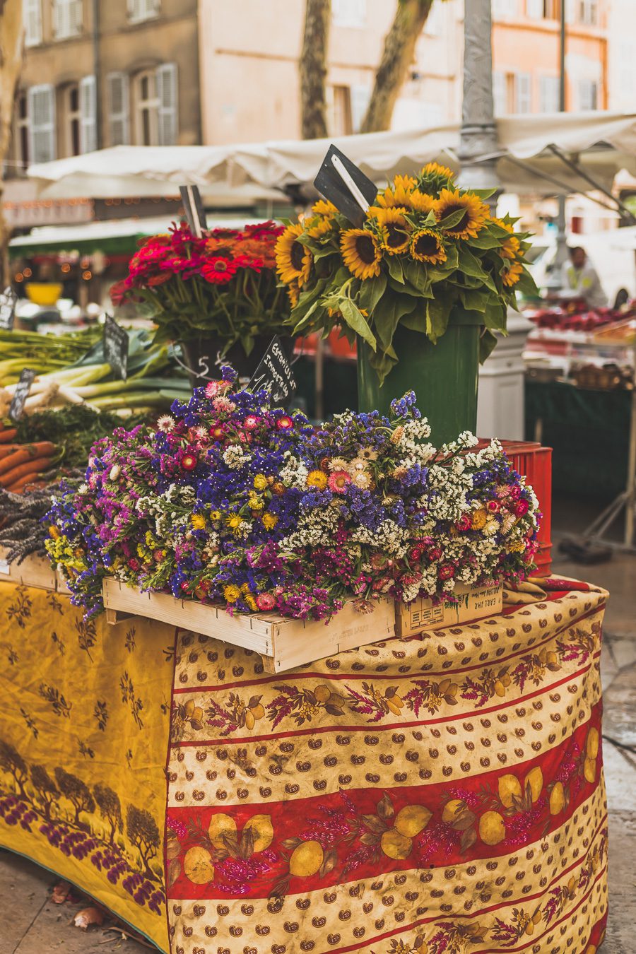 fleurs sur un marché