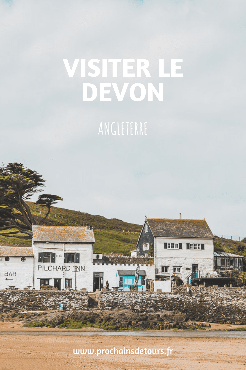 🌊 Explorez le charme époustouflant du Devon en Angleterre ! De la majestueuse Côte jurassique aux villages pittoresques, vos vacances en Angleterre seront inoubliables. Plongez dans une aventure inédite, parcourez les paysages du Royaume-Uni et créez des souvenirs magiques. Que vous soyez passionné de road trip ou adepte de la vanlife, le Devon offre des trésors à découvrir. Réservez dès maintenant votre escapade et laissez-vous séduire par le Sud de l’Angleterre. 🚗✨ #VacancesAngleterre 