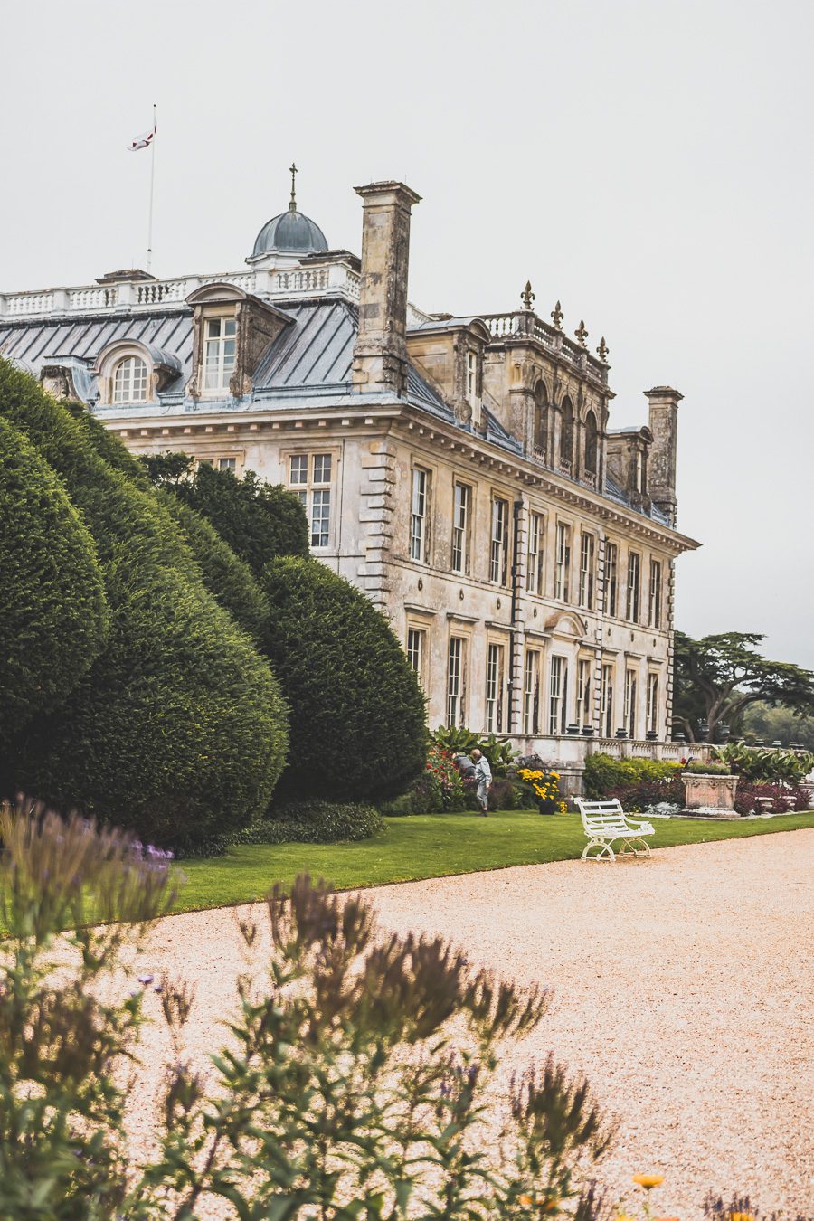 Découvrez la beauté du Dorset, une destination incontournable pour les amoureux de nature. Avec sa célèbre Côte jurassique, ses paysages à couper le souffle et ses charmants villages, le Dorset offre une expérience de voyage inoubliable. Partez en road trip dans le sud de l'Angleterre et explorez des sites emblématiques. Que vous soyez en couple, en famille ou entre amis, le Dorset vous promet des vacances en Europe superbes. Planifiez dès maintenant votre escapade au Dorset !